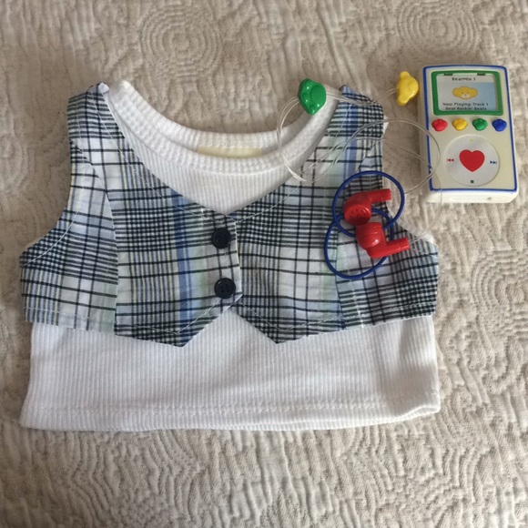 Build-A-Bear 2 pants 4 tops 1 mp3 7 bows 6 hangers - Picture 6 of 8